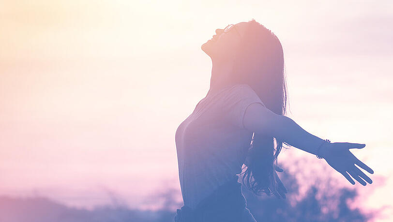Entspannt durchs Leben gehen, ist für viele Menschen ein Ziel. Entspannt durchs Leben gehen, ist für viele Menschen ein Ziel.