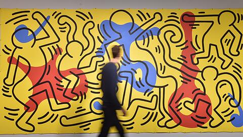 In einer Ausstellung von Keith Haring: Die CSU denkt an das Werk des amerikanischen Künstlers, der sich viele Jahre in New Yorker U-Bahnhöfen ausgetobt hat.