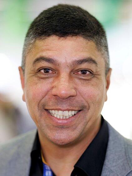 Giovane Elber machte die Geburt seines ersten Enkelkindes auf Instagram &ouml;ffentlich.