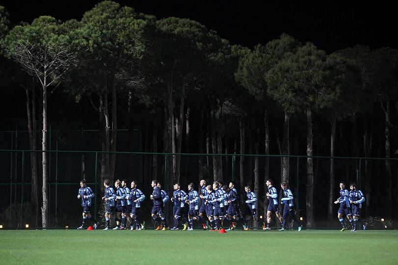 Die Bilder vom ersten Trainingstag der Löwen in Belek.