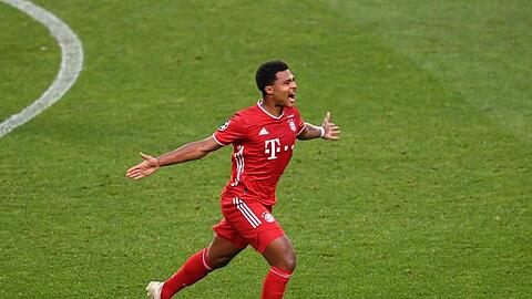 Serge Gnabry von FC Bayern München feiert den ersten Treffer. Foto: Michael Regan/Getty Images via UEFA/dpa
