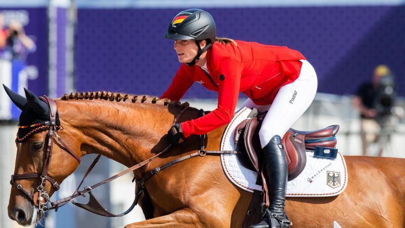 Holte mit der deutschen Springreiter-Equipe EM-Silber in Rotterdam: Simone Blum. Holte mit der deutschen Springreiter-Equipe EM-Silber in Rotterdam: Simone Blum.