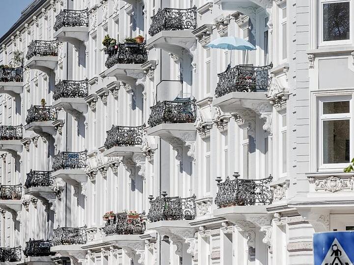 Immobilienkäufer werden bei Maklerkosten entlastet.