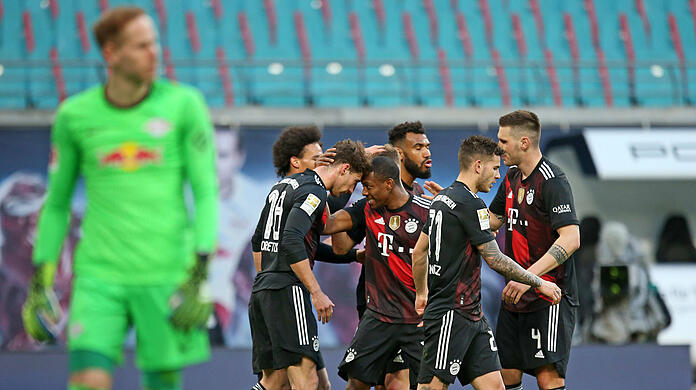 Der FC Bayern gewinnt gegen RB Leipzig mit 1:0.