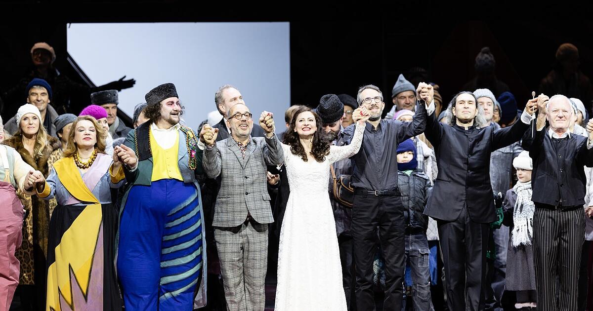 Bayerische-Staatsoper-Unbehagen-an-der-Nacht-vor-Weihnachten-