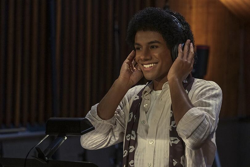 Ein t&auml;nzerischer, musikalischer Pop-Gott: Jaafar Jackson spielt im Film seinen Onkel Michael Jackson, ein musikalisches Genie.