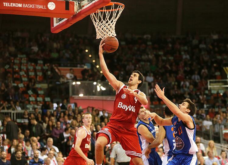 Die Bayern-Basketballer beim Sieg gegen den Mitteldeutschen BC.