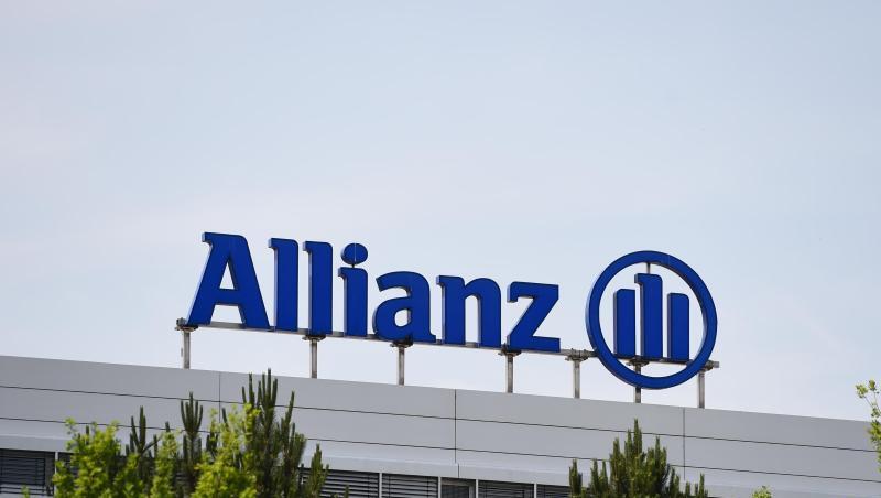 Das Logo der Allianz, aufgenommen auf einem Gebäude auf dem Gelände des Versicherungskonzerns in Unterföhring. Foto: Andreas Gebert/Archiv Das Logo der Allianz, aufgenommen auf einem Gebäude auf dem Gelände des Versicherungskonzerns in Unterföhring. Foto: Andreas Gebert/Archiv