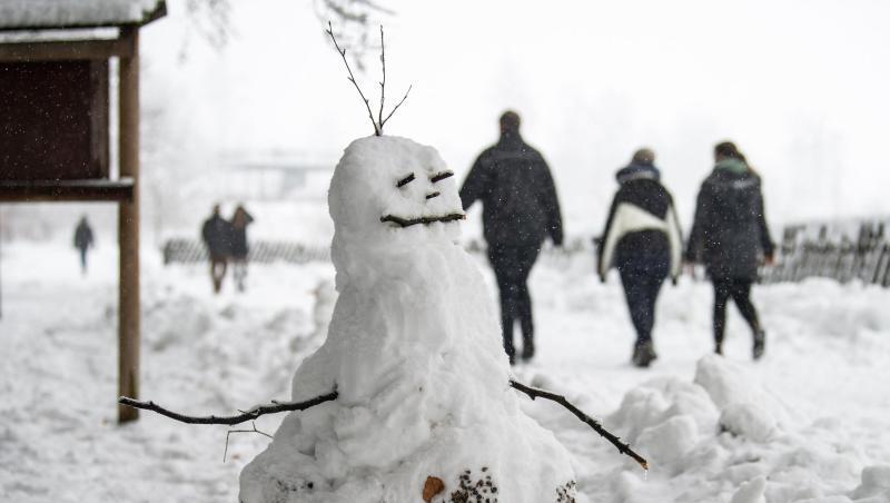 Ein Schneemann. Foto: Lino Mirgeler Ein Schneemann. Foto: Lino Mirgeler