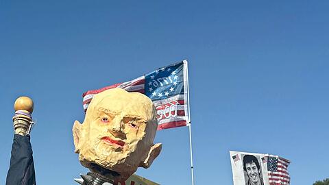 Faschismusvorwurf gegen die Trump-Regierung.