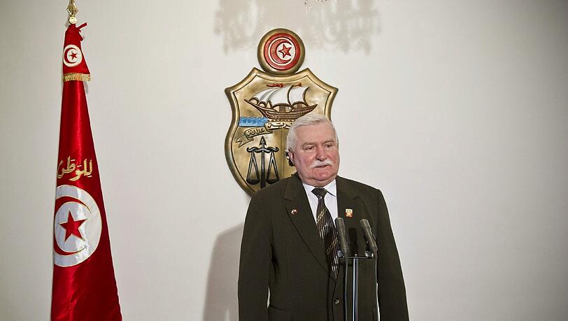 Lech Walesa will am 18.5. in München für den seliggesprochenen Papst Johannes Paul
II. beten. (Archivbild) Lech Walesa will am 18.5. in München für den seliggesprochenen Papst Johannes Paul
II. beten. (Archivbild)