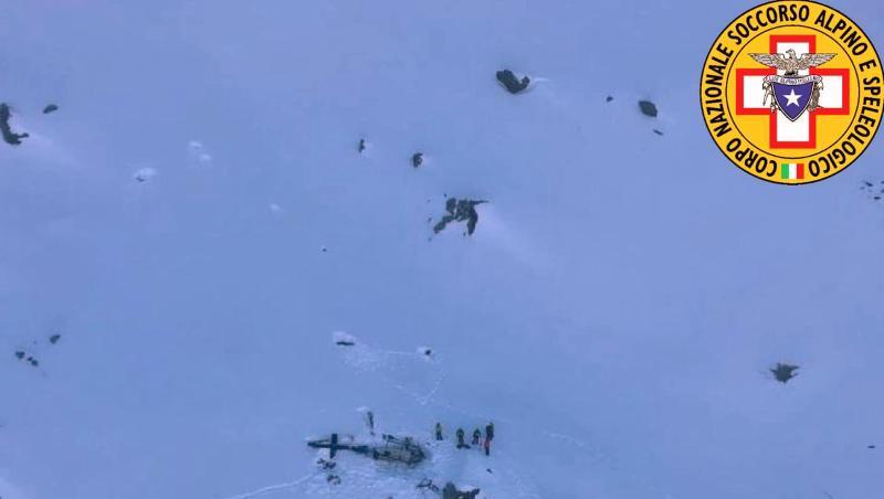 Ein vom italienischen Bergrettungsdienst zur Verfügung gestelltes Bild der Unfallstelle. Foto: Uncredited/Soccorso Alpino e Speleologico/AP Ein vom italienischen Bergrettungsdienst zur Verfügung gestelltes Bild der Unfallstelle. Foto: Uncredited/Soccorso Alpino e Speleologico/AP