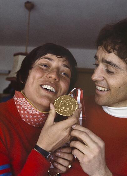 Gemeinsame Freude über Rosis Olympia-Gold 1976. Gemeinsame Freude über Rosis Olympia-Gold 1976.