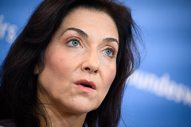 Katherina Reiche (CDU), Bundesministerin f&uuml;r Wirtschaft und Energie, leitet das f&uuml;r die Ma&szlig;nahmen zust&auml;ndige Ministerium.