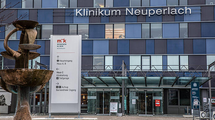 Die Hebammen der Geburtsklinik in Neuperlach sprechen sie gegen eine Verlegung aus. Eine Petition mit 22.000 Unterschriften und die SPD fordern ebenfalls ihren Erhalt.