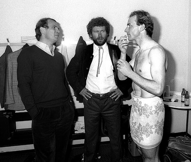 Hier feierten Uli Hoeneß, Paul Breitner und Karl Heinz Rummenigge den DFB-Pokalsieg des FC Bayern 1984.