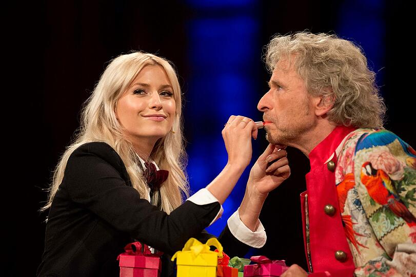 Gottschalk feiert Geburtstag auf RTL! Die lustigsten Bilder aus der Show...