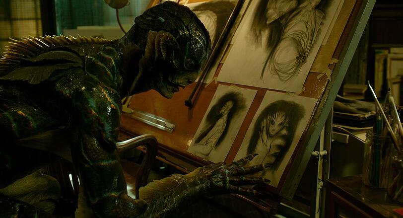 Das mysteriöse Wasserwesen (Doug Jones) wird in der Forschungseinrichtung regelmäßig gefoltert, ist aber eine einfühlsame Kreatur. Das mysteriöse Wasserwesen (Doug Jones) wird in der Forschungseinrichtung regelmäßig gefoltert, ist aber eine einfühlsame Kreatur.