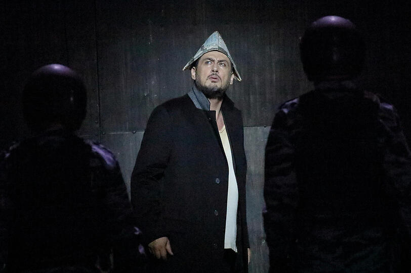 Alexander Tsymbalyuk als Boris Godunow.