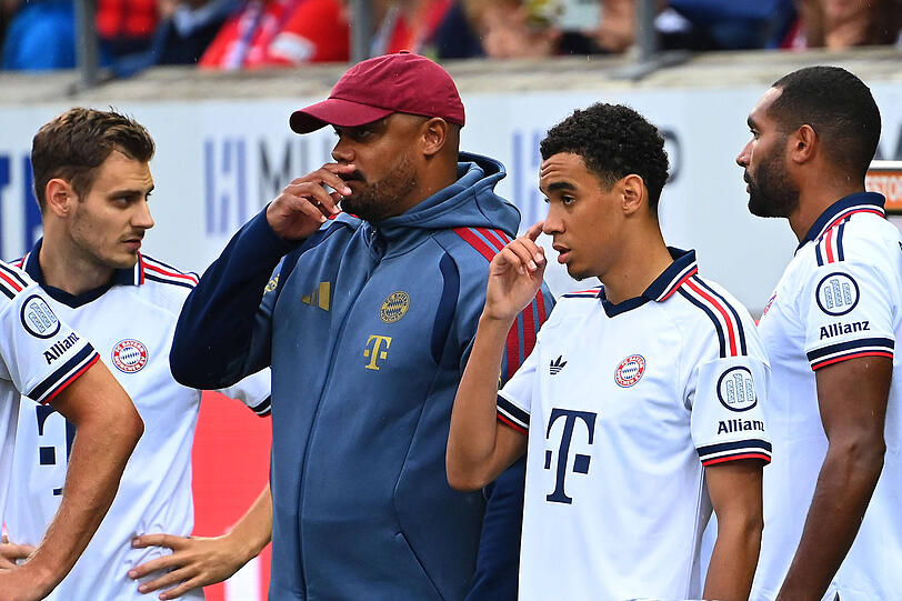 Ob Trainer Vincent Kompany (l.) Musiala am Samstag in den Kader beruft? Ob Trainer Vincent Kompany (l.) Musiala am Samstag in den Kader beruft?
