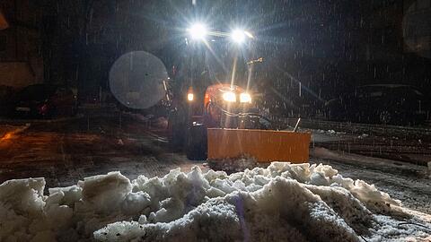 Vielerorts hatten die R&auml;umdienste gut zu tun.