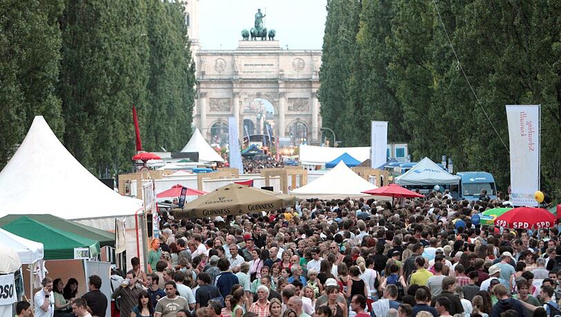 Am Wochenende werden die Ludwig- und Leopoldstraße autofrei. Am Wochenende werden die Ludwig- und Leopoldstraße autofrei.