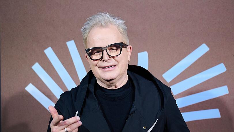 Herbert Grönemeyer ist in der Klage der Gema mit den Texten für seine Lieder "Bochum" und "Männer vertreten. (Archivbild) Herbert Grönemeyer ist in der Klage der Gema mit den Texten für seine Lieder "Bochum" und "Männer vertreten. (Archivbild)