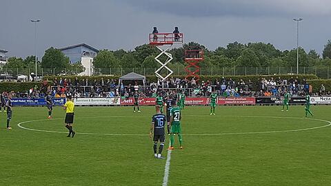 Nach der knappen Niederlage gegen Mönchengladbach geht es nun für die Löwen gegen Fürth.