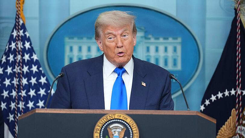 Trump feiert die Gerichtsentscheidung als "monumentalen Sieg".