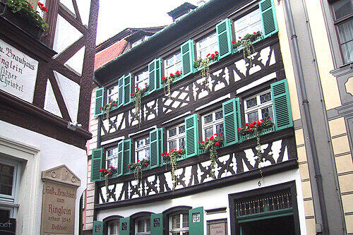 Imposantes Anwesen: Das 604 Jahre alte Gasthaus &bdquo;Zum Schlenkerla&ldquo; in der Bamberger Altstadt.