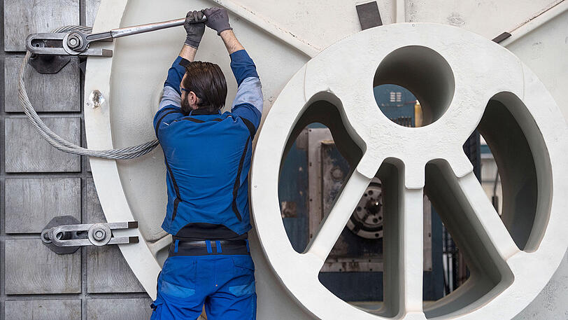 Fertigung beim Maschinenbauer Schuler AG im baden-württembergischen Göppingen: Der Mittelstand in Deutschland ist so optimistisch wie seit mehr als zehn Jahren nicht.