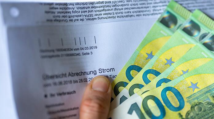 Die Münchner Stadtwerke bringen die Preisbremsen für Strom, Erdgas und Wärme erst verzögert zu den Münchner Kunden. (Symbolbild)