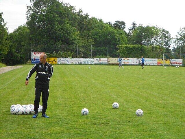 Die Löwen haben Quartier in Maria Taferl (Niederösterreich) bezogen. Bis 1. Juli bereitet sich der TSV 1860 dort auf die neue Saison vor. Die ersten Bilder vom Ort, dem Trainingsplatz, dem Quartier.