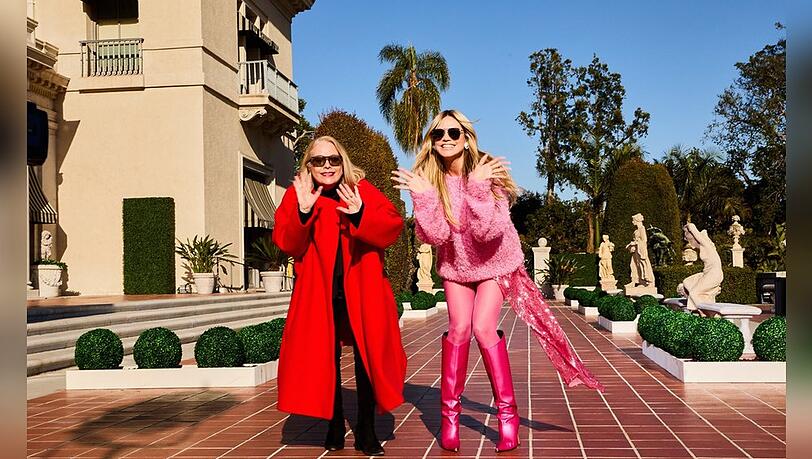 "GNTM"-Chefin Heidi Klum mit "Harper's Bazaar"-Chefredakteurin Kerstin Schneider.