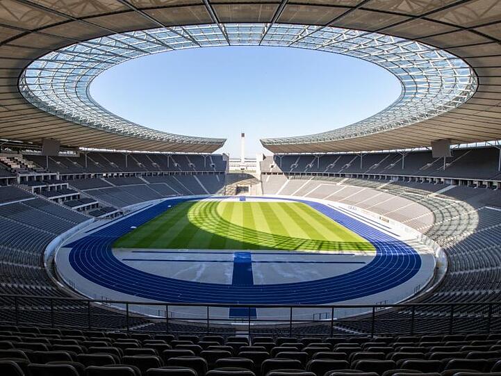 Das Berliner Derby zwischen Hertha und Union findet am Freitagabend statt.