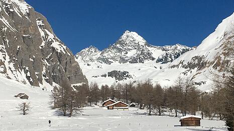 Ein 36-Jähriger soll am Erfrierungstod seiner Freundin kurz unter dem Gipfel des Großglockners schuld sein. (Symbolbild)