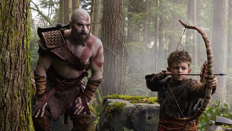 Schwerer Rückschlag für die Amazon-Prime-Serie "God of War": Hauptdarsteller Ryan Hurst muss als Kratos ersetzt werden. Schwerer Rückschlag für die Amazon-Prime-Serie "God of War": Hauptdarsteller Ryan Hurst muss als Kratos ersetzt werden.