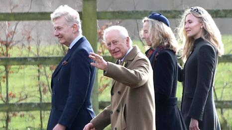 Am Sonntag besuchte K&ouml;nig Charles den Gottesdienst in der Kirche St. Mary Magdalene in Sandringham.