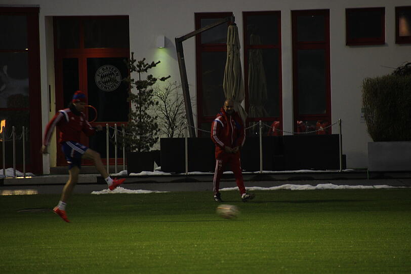 Vorbereitungen für die Rückrunde: Der FC Bayern startet ins Training. Die AZ war dabei. Die Bilder...