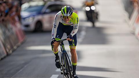 Georg Zimmermann (Deutschland) vom Team Intermarche-Circus-Wanty ist auf der Strecke unterwegs.