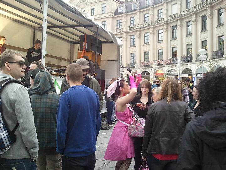 Hanf-Demo am Stachus. Die Bilder.