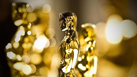 Der Protest hat gewirkt: die Oscar-Akademie zieht ihre Pläne für eine Straffung der Gala zurück.