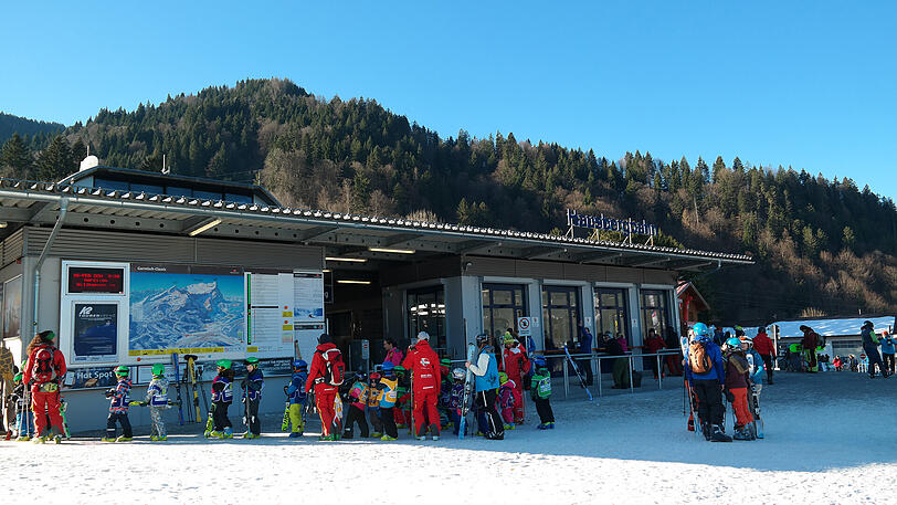 Talstation der Hausberg-Bahn.