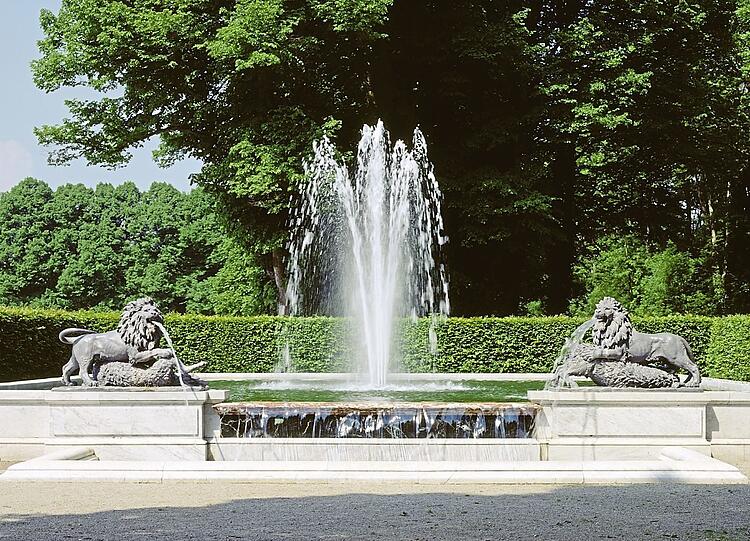 Der nördliche Marmorbrunnen.