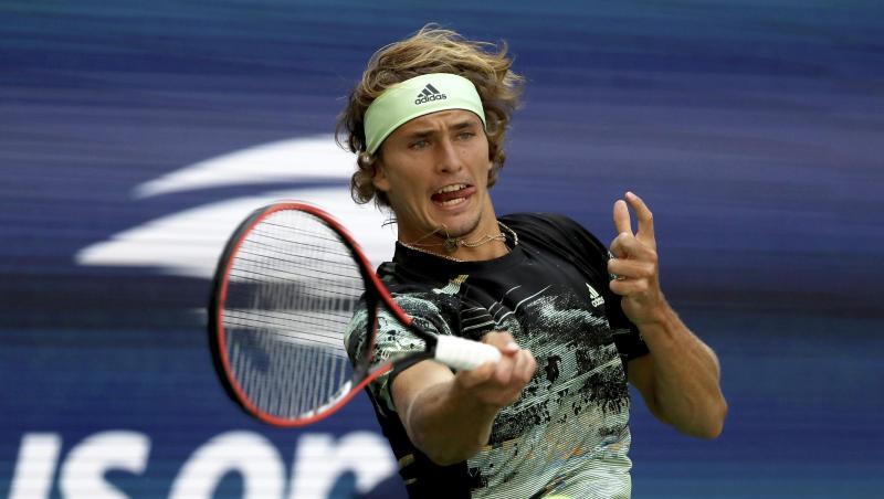 Musste wieder über fünf Sätze für den Sieg gehen: Alexander Zverev. Musste wieder über fünf Sätze für den Sieg gehen: Alexander Zverev.