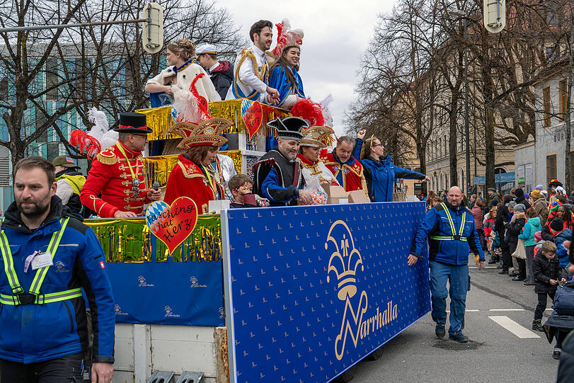 So feierten die Damischen Ritter im vergangenen Jahr, ihren für den 23. Februar 2025 geplanten 18. Münchner Faschingszug  haben sie wegen des Anschlags abgesagt.