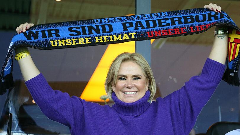 Claudia Effenberg scheint es in ihrer neuen Heimat Paderborn gut zu gefallen. Claudia Effenberg scheint es in ihrer neuen Heimat Paderborn gut zu gefallen.