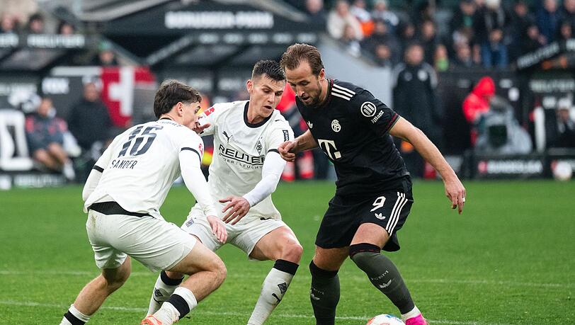 Für Kane (r) gab es diesmal kein Durchkommen. Für Kane (r) gab es diesmal kein Durchkommen.