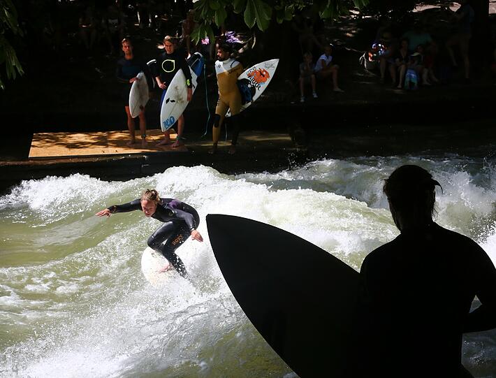 Isar, E-Garten, Badesee - so entspannte München am verlängerten Wochenende.