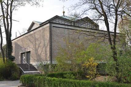 In der evangelischen Nazarethkirche am Böhmerwaldplatz finden viele Konzerte statt.